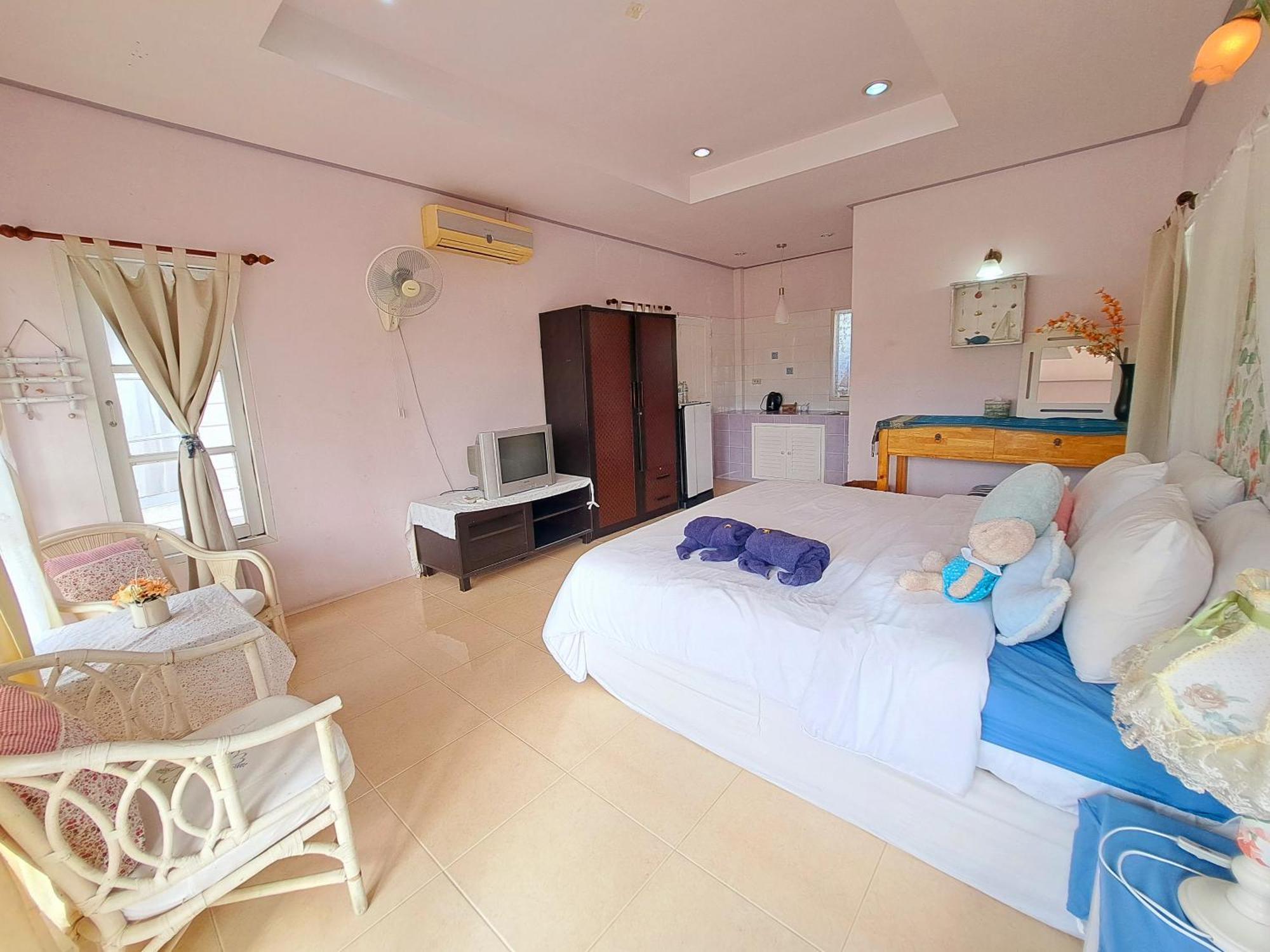 Prathana Garden Beach Resort Hua Hin Exterior foto