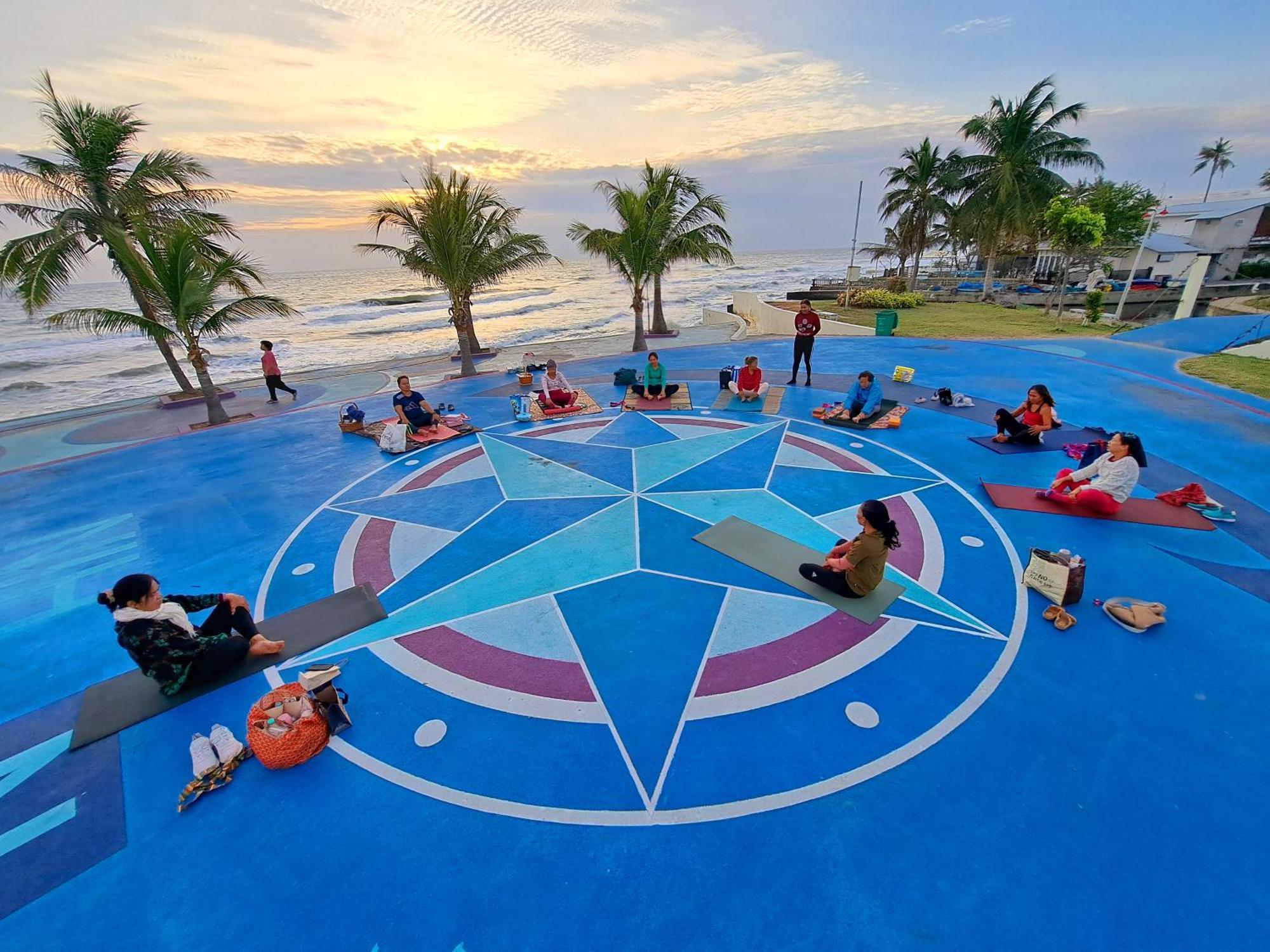 Prathana Garden Beach Resort Hua Hin Exterior foto